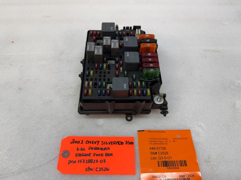01 02 Chevrolet GMC SILVERADO SIERRA LB7 UNDERHOOD FUSE RELAY BOX 15328827-03