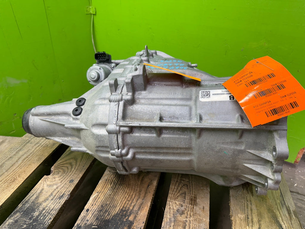 24 25 Chevrolet GMC 3500hd SIERRA 6.6 DIESEL NQH TRANSFER CASE 85611345 2K!!