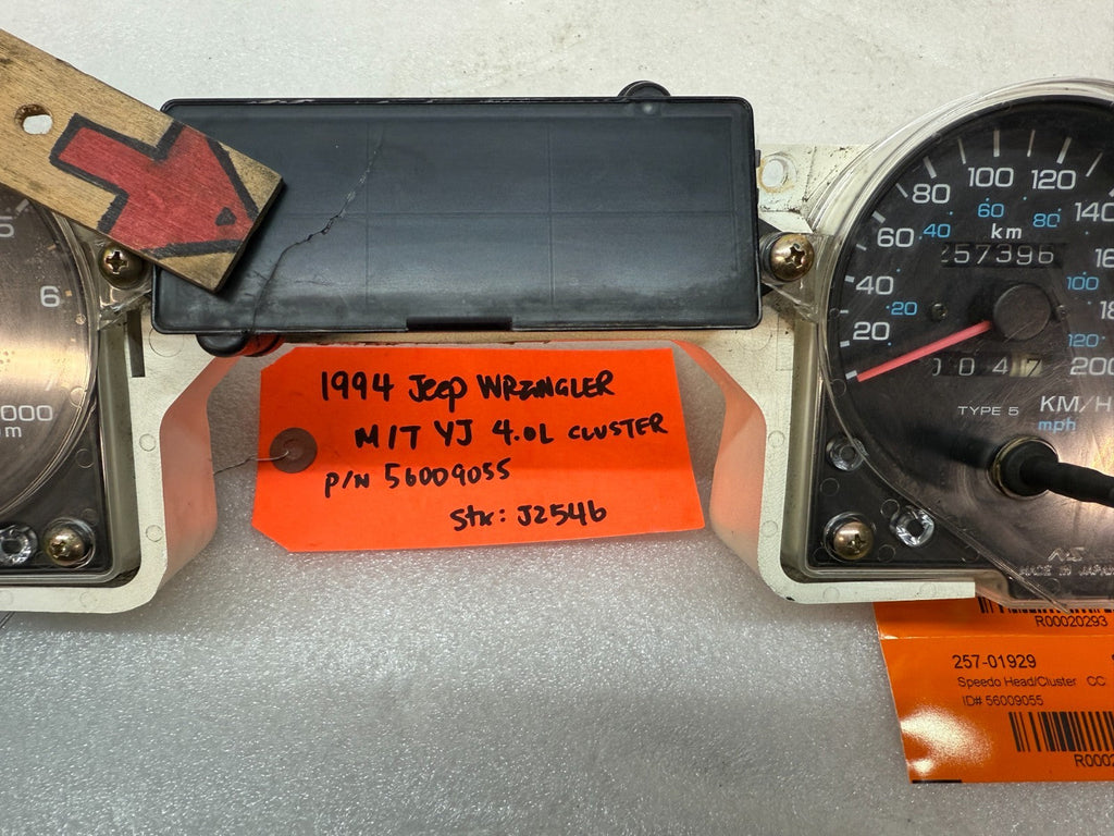 92-95 JEEP WRANGLER YJ OEM METRIC GAUGE CLUSTER SPEEDOMETER TACH 56009055