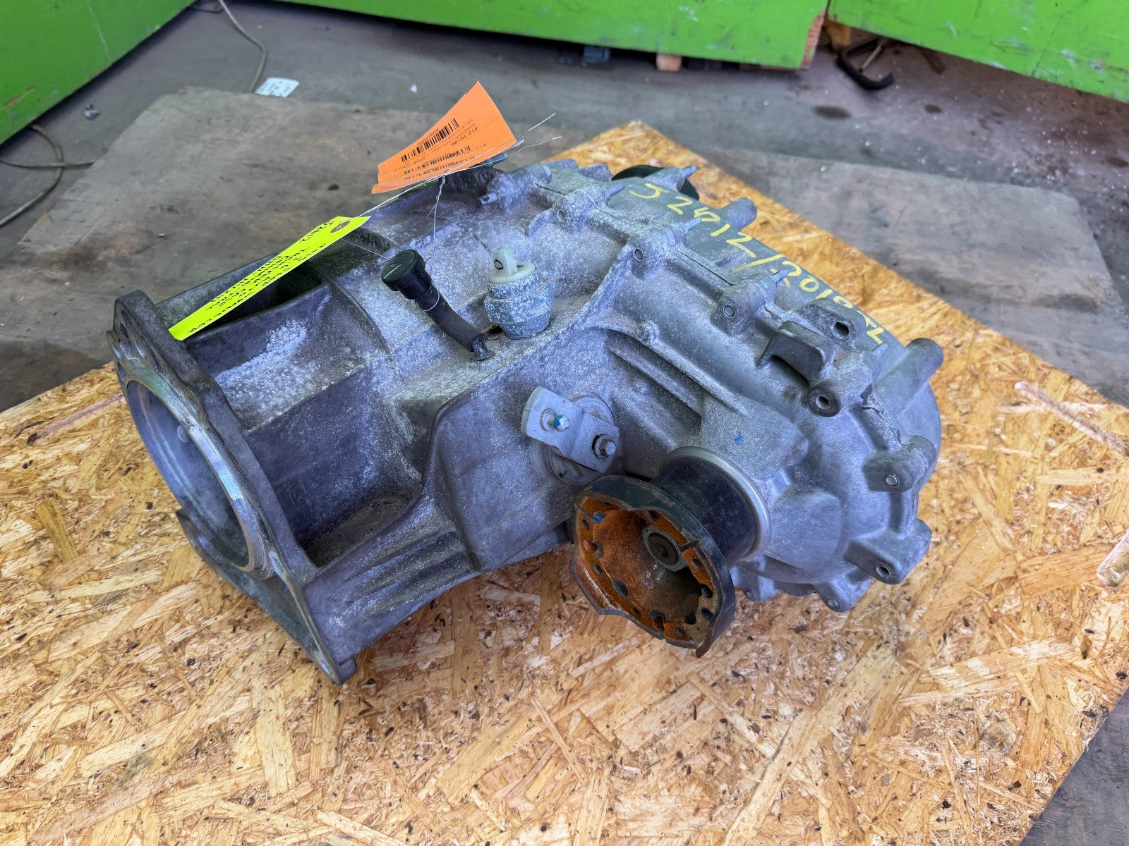 19 JEEP WRANGLER JL 3.6 4X4 TRANSFERCASE  P68240445AC 18-23