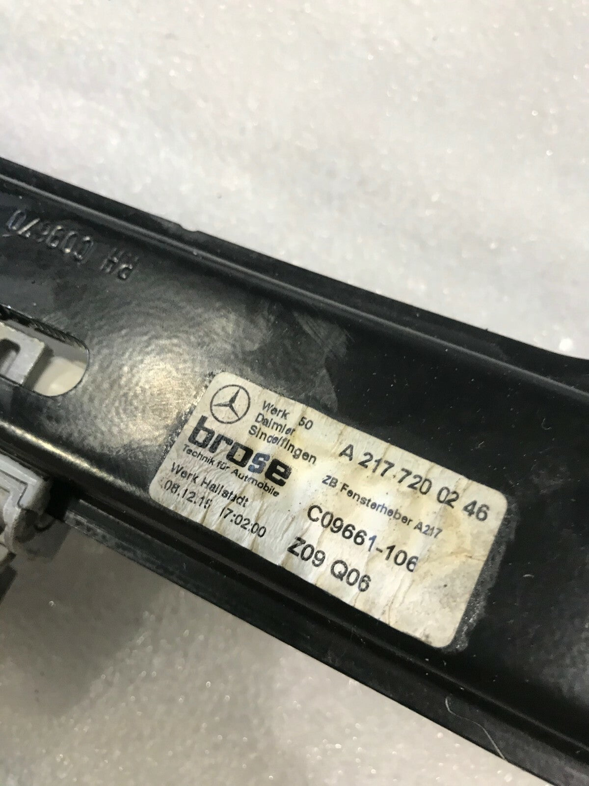 16 MERCEDES S65 AMG C217 COUPE RIGHT PASSENGER WINDOW REGULATOR A2177200246
