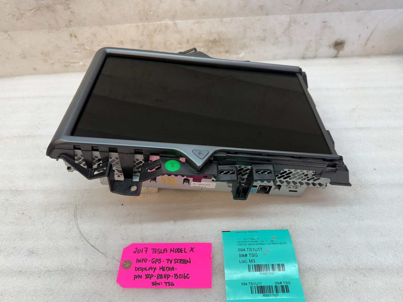 16-20 TESLA MODEL X S GPS NAVIGATION MEDIA TOUCH SCREEN MCU 1450737-00-B
