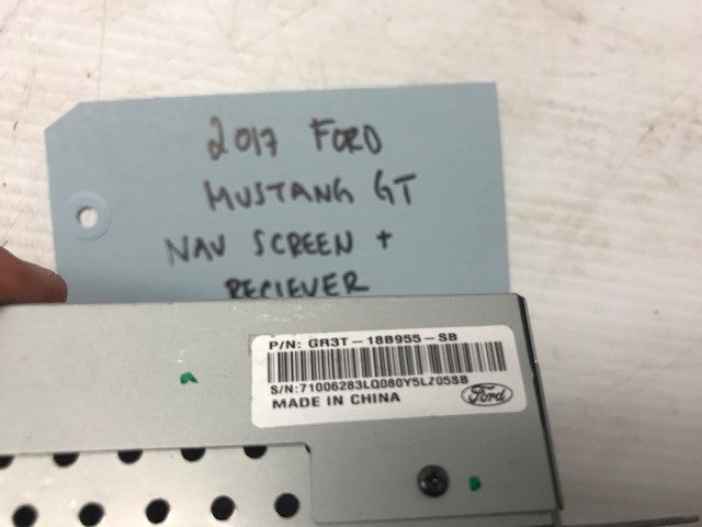 15 16 17 FORD MUSTANG 5.0 GT OEM NAVIGATION STEREO RADIO SCREEN CD PLAYER