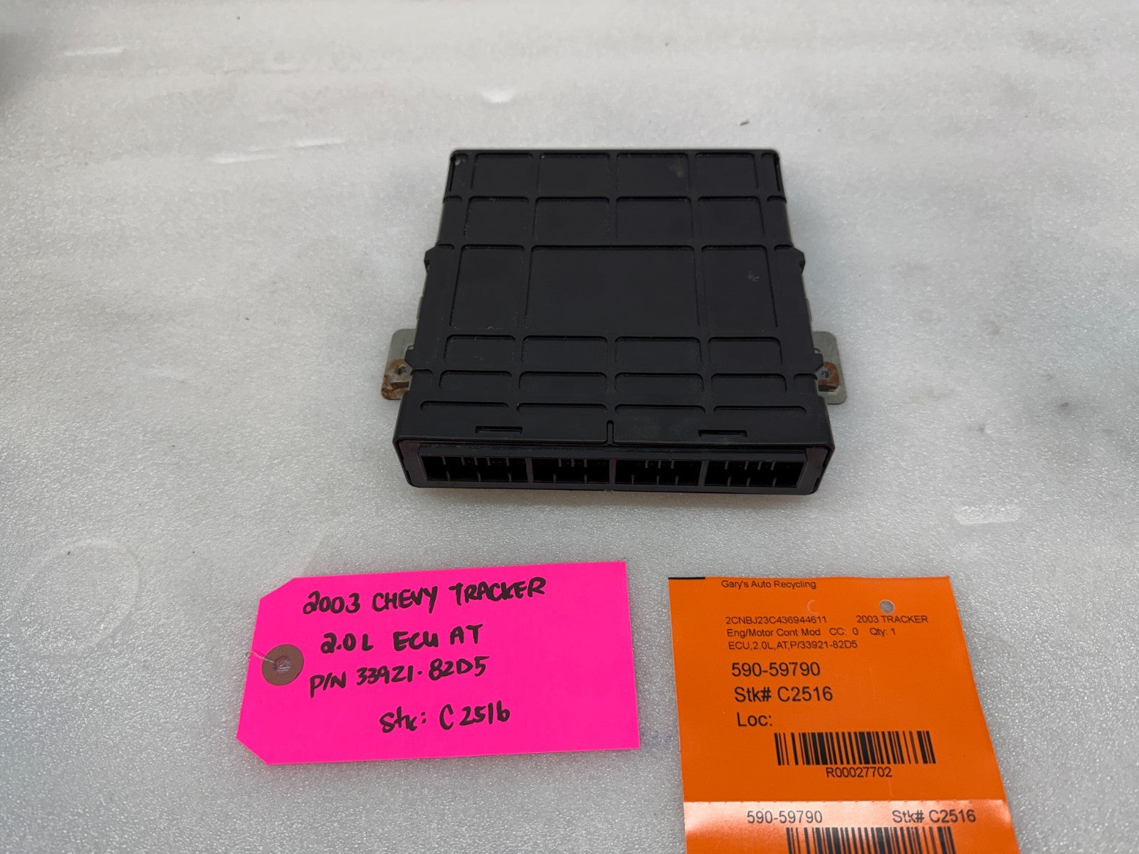 03 04 CHEVROLET TRACKER GRAND VITARA GEO 2.0 ENGINE COMPUTER ECM ECU 33921-82D5