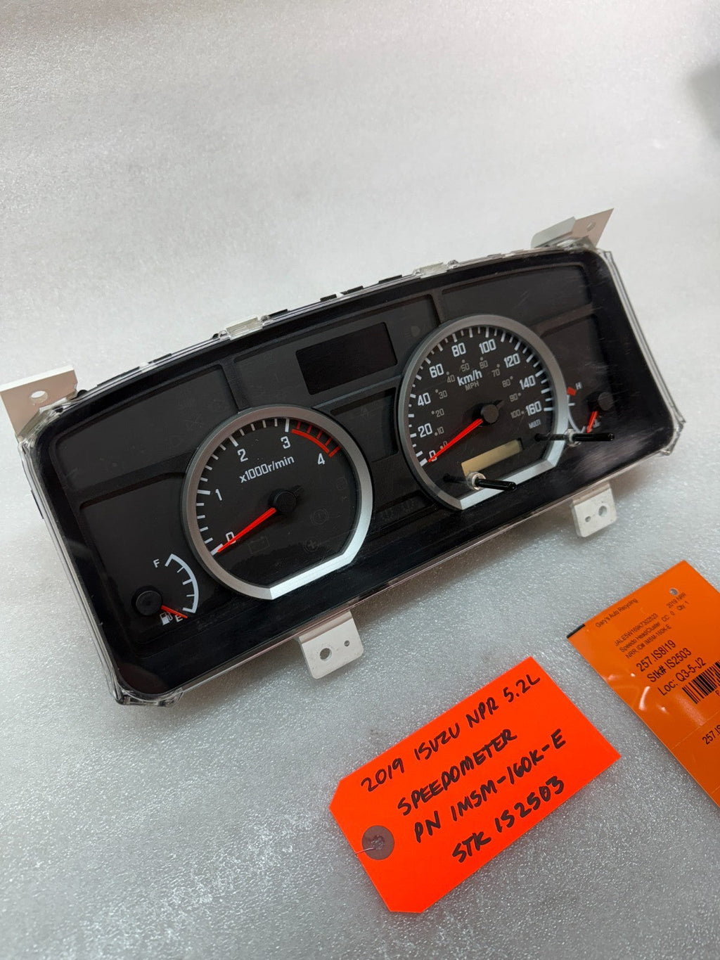 19 ISUZU NRR NPR NQR 5.2 METRIC SPEEDOMETER GAUGE CLUSTER TACH IMSM-160K-E