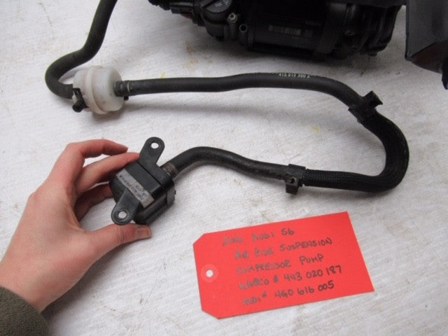 2016 AUDI S6 RS6 C7 A7 RS7 OEM AIR RIDE SUSPENSION COMPRESSOR 4G0616005 12-18