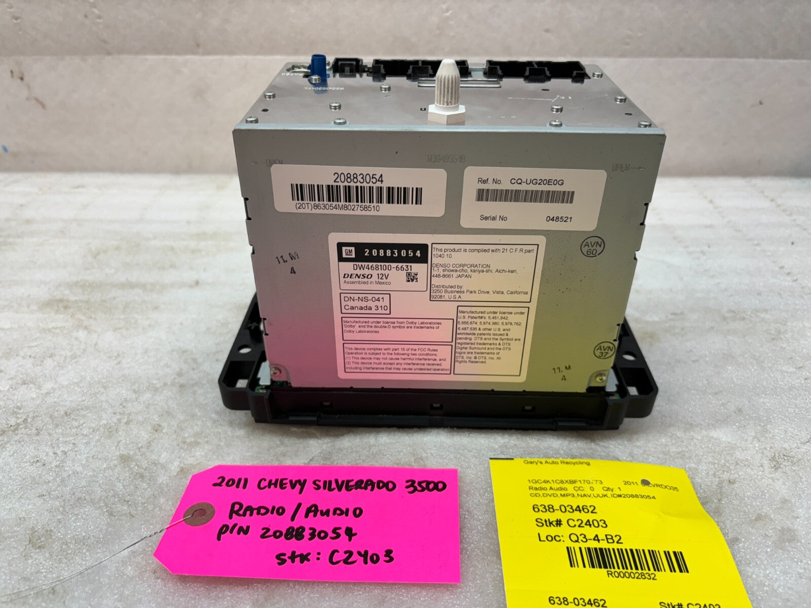 11 GMC SIERRA CHEVROLET SILVERADO OEM UUK NAVIGATION STEREO RADIO 09-13 20883054