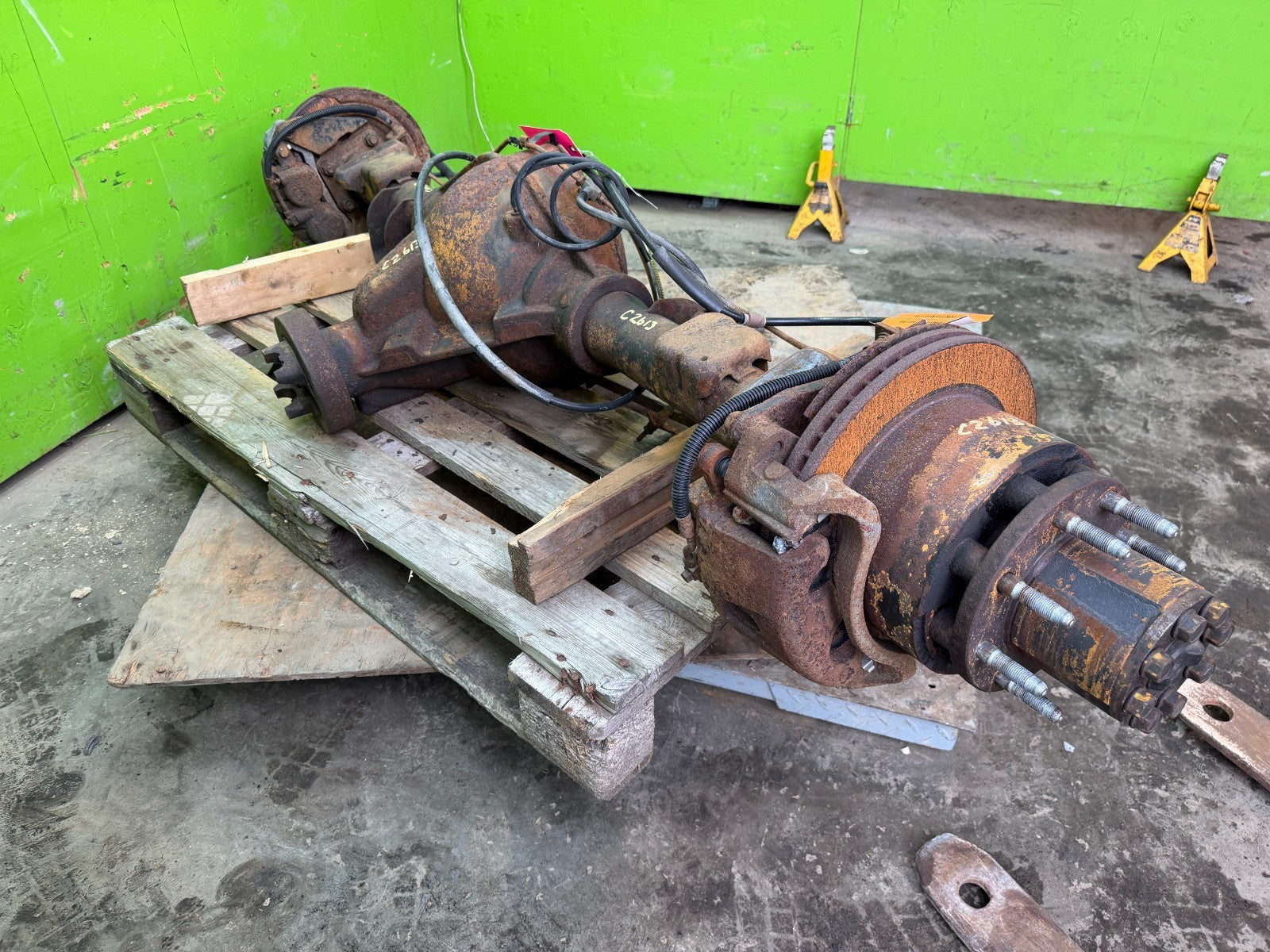 01-07 GMC SIERRA SILVERADO 3500HD DRW REAR DIFFERENTIAL AXLE GT4 G80 3.73
