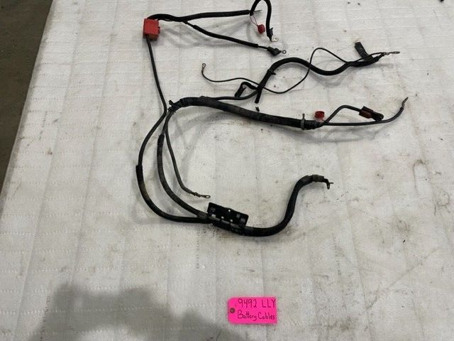 04 05 GMC CHEVROLET SILVERADO 2500HD 3500HD 6.6 LLY OEM BATTERY CABLES