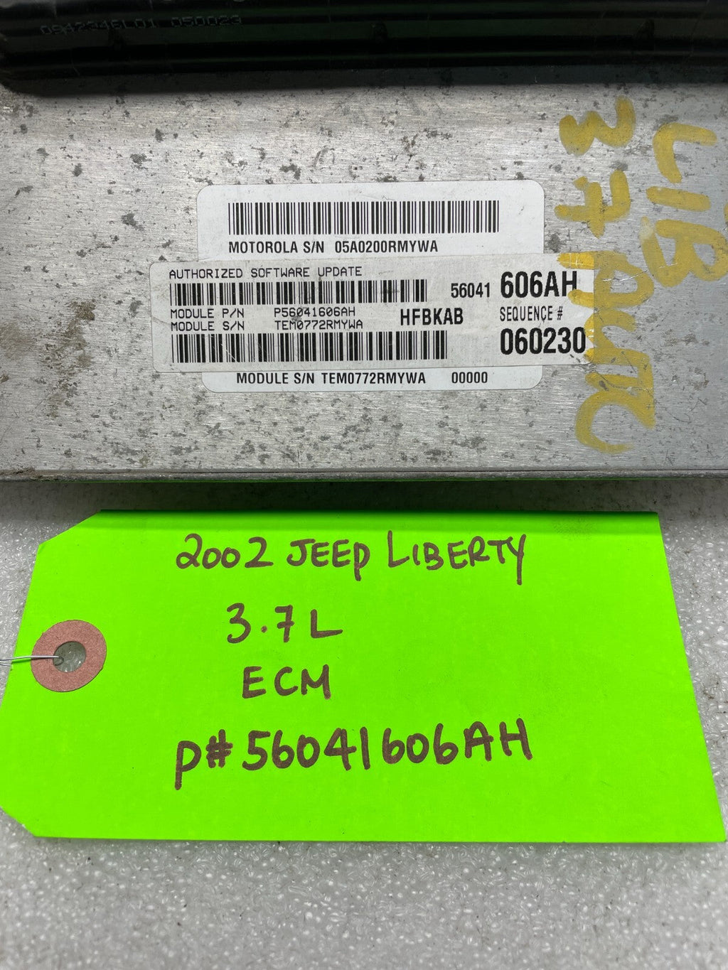 02 JEEP LIBERTY 3.7 AUTOMATIC ENGINE COMPUTER ECM ECU 56041606AH
