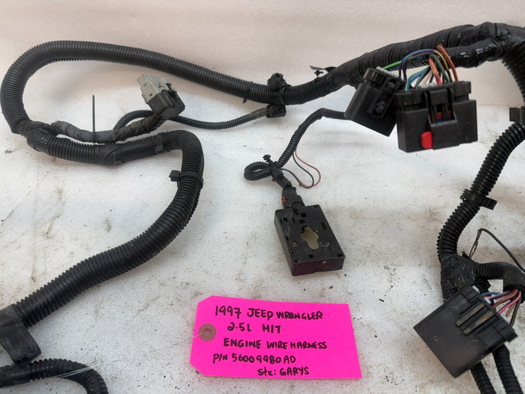 1997 JEEP WRANGLER TJ 2.5 ENGINE MANUAL TRANS FUSE BOX HARNESS LOOM 56009980AD