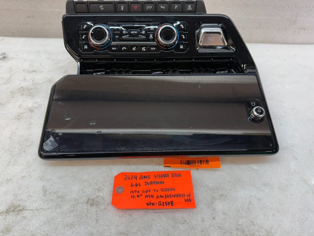 24 25 Chevrolet GMC SIERRA 13.4" RADIO NAVIGATION GPS NAV SCREEN HEATER 86544493