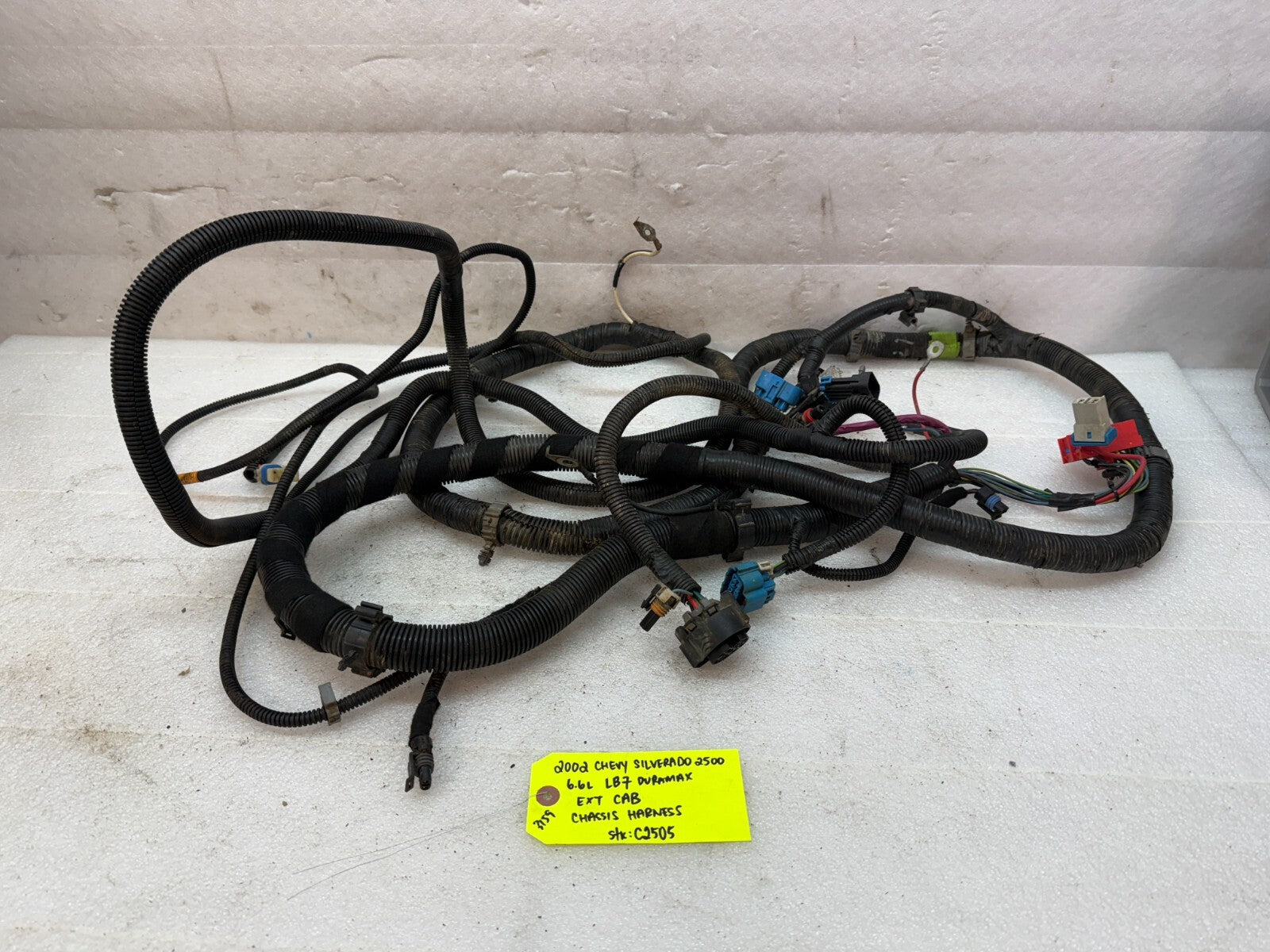 01-04 Chevrolet GMC 2500HD 3500 4wd EXT CAB SHORT BOX CHASSIS WIRING HARNESS