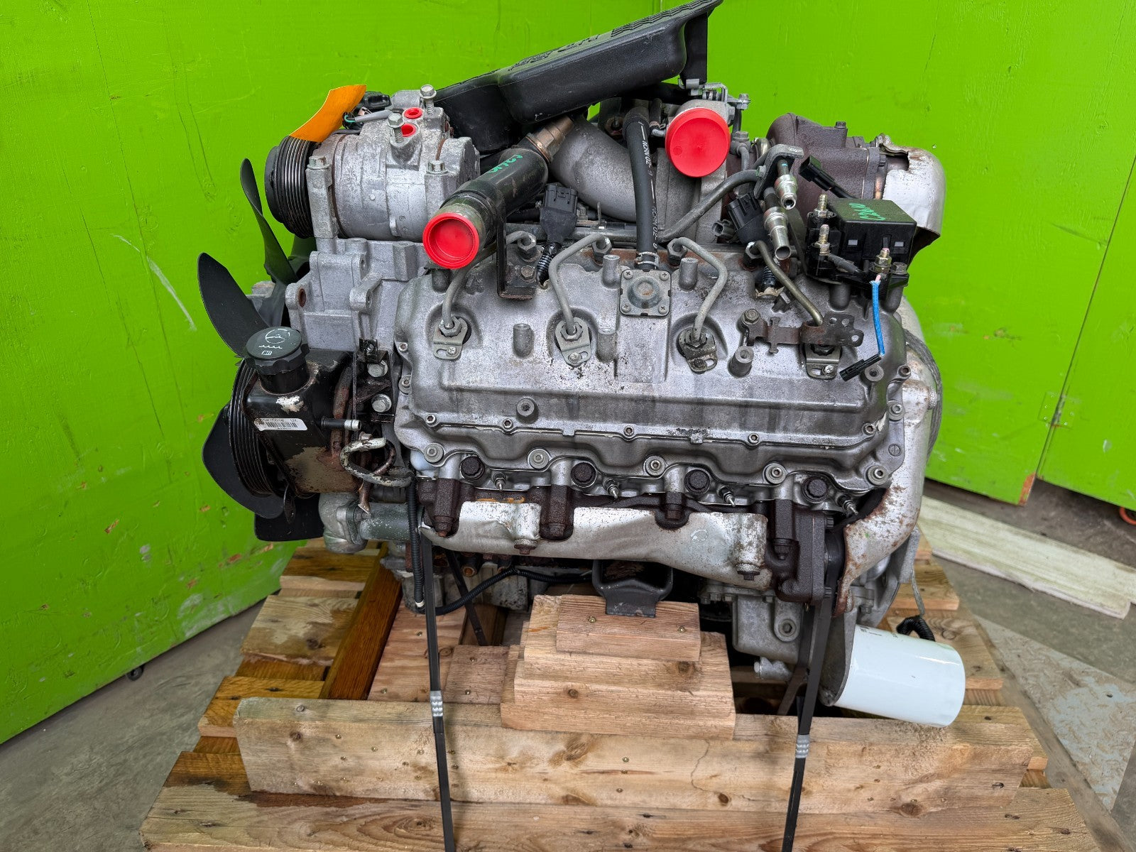 01-04 CHEVROLET GMC 2500 3500 6.6 LB7 DURAMAX DIESEL ENGINE MOTOR NO CORE!!
