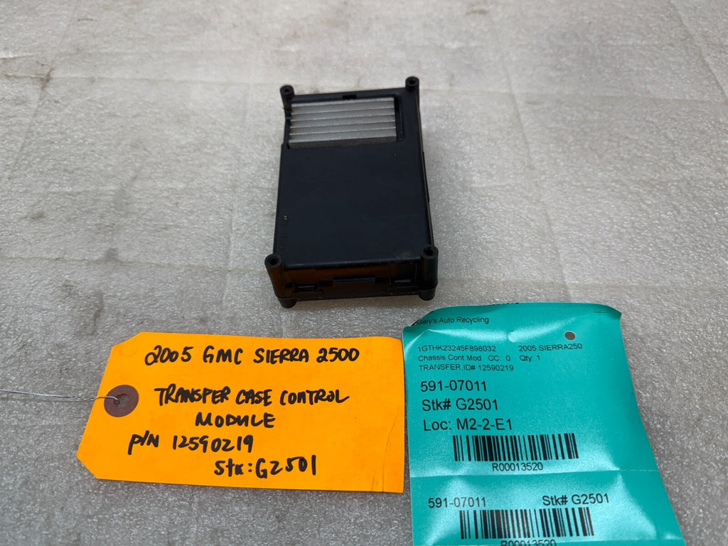 03-06 GMC SIERRA SILVERADO 2500 3500 TRANSFER CASE CONTROL MODULE 12590219