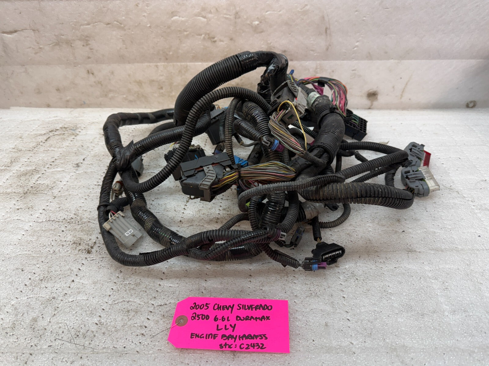 05 Chevrolet GMC 2500HD 3500HD DURAMAX 6.6 LLY DIESEL ENGINE WIRING LOOM HARNESS