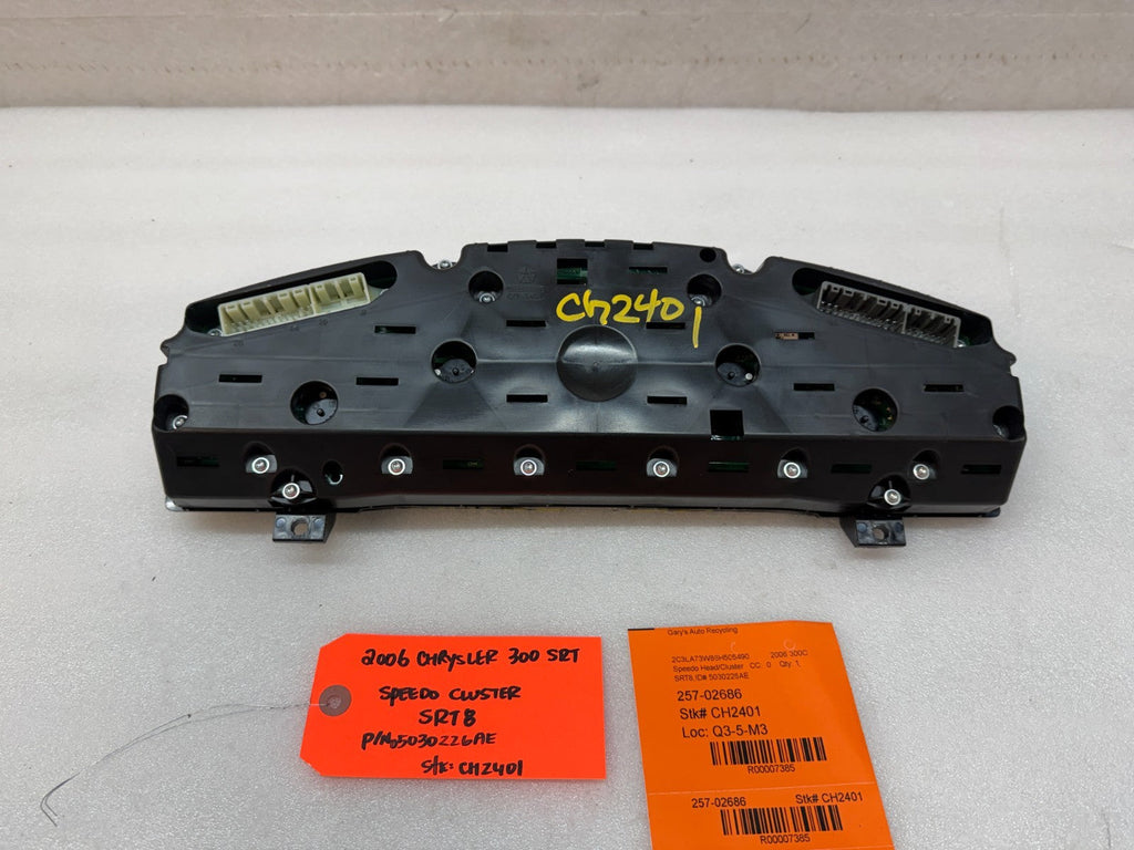 05 06 07 08 CHRYSLER 300 SRT-8 SRT 6.1 OEM METRIC GAUGE CLUSTER P05030226AE