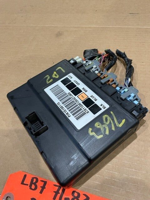 03 04 Chevrolet GMC DURAMAX LB7 6.6 BODY CONTROL MODULE BCM 15198115