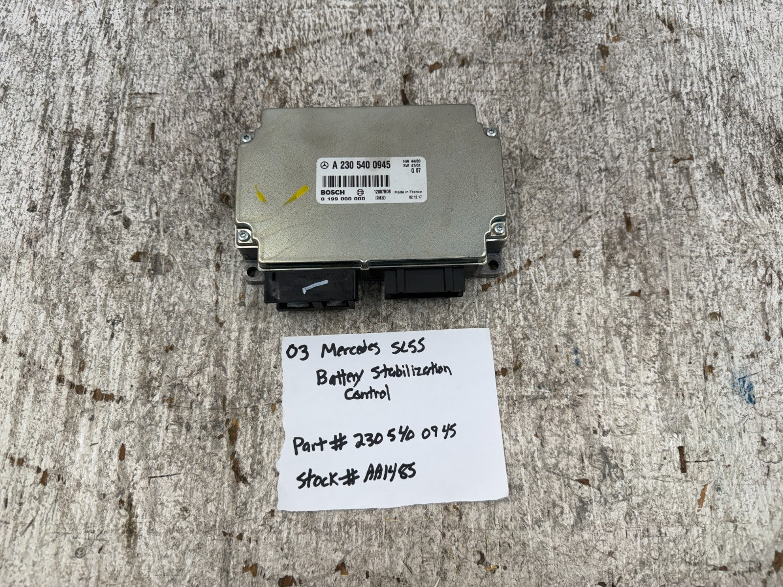 03-12 MERCEDES R230 SL500 SL55 AMG OEM BATTERY STABILIZATION MODULE 2305400945