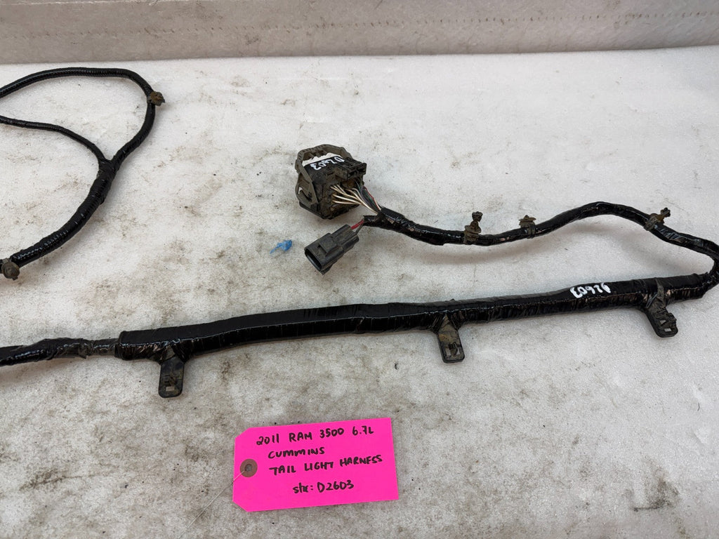11 DODGE RAM 2500 3500 6.7 REAR TAILLIGHT TAIL LAMP WIRING HARNESS