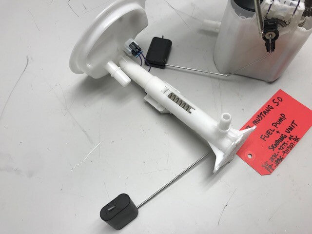 2019 FORD MUSTANG 5.0 GT COYOTE OEM FUEL PUMP SENDING UNIT ASSEMBLY 18 19