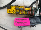 1997 JEEP WRANGLER TJ 2.5 ENGINE MANUAL TRANS FUSE BOX HARNESS LOOM 56009980AD