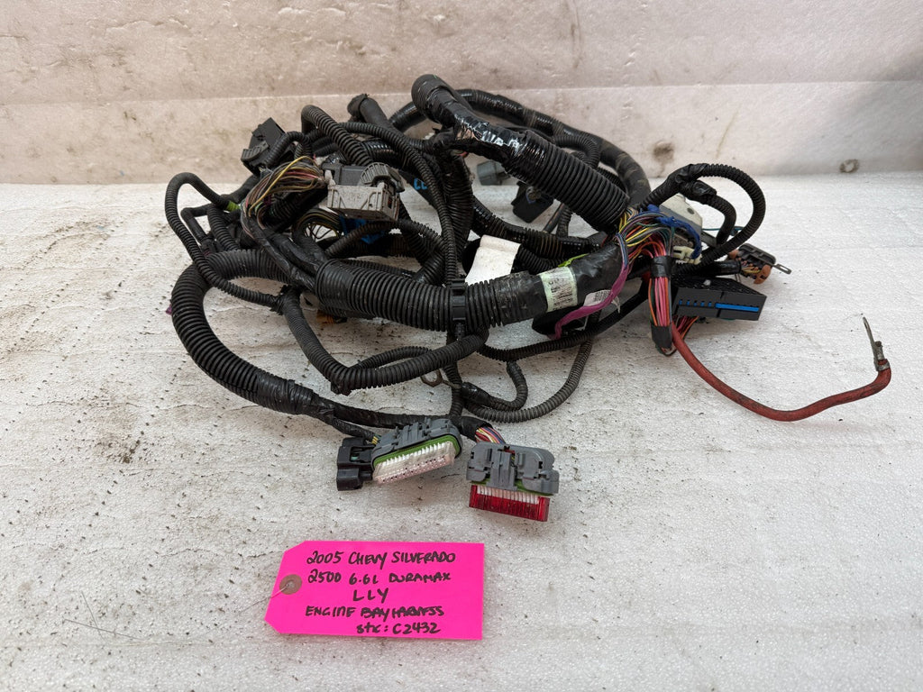 05 Chevrolet GMC 2500HD 3500HD DURAMAX 6.6 LLY DIESEL ENGINE WIRING LOOM HARNESS