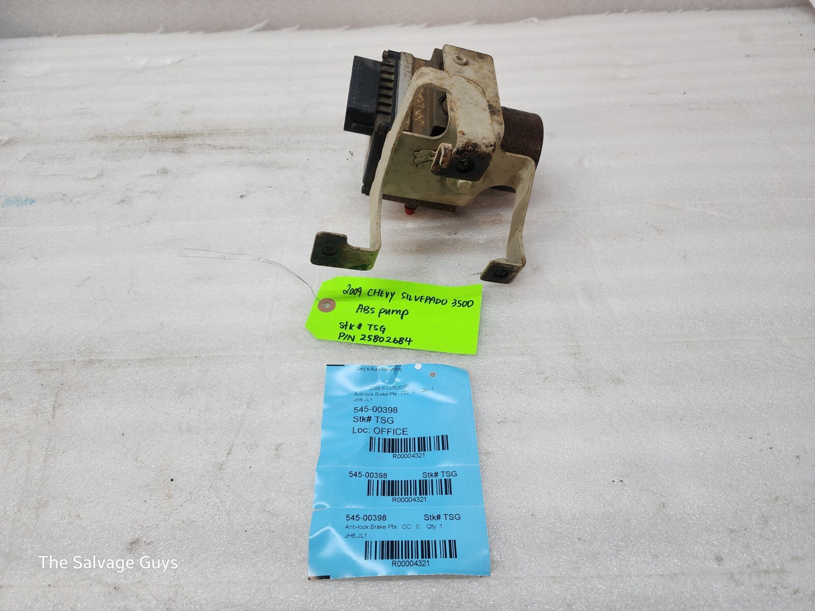 07-10 Chevrolet GMC 2500HD 3500 SIERRA DURAMAX ABS ANTI LOCK BRAKE PUMP 25802684