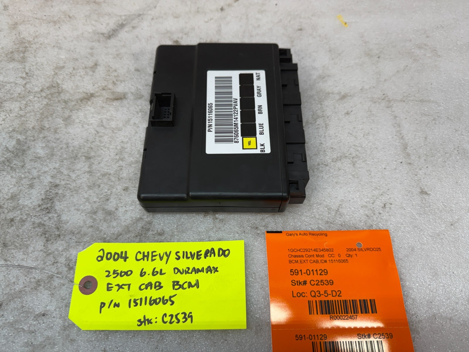 01-05 Chevrolet GMC 2500HD 3500HD 6.6 DURAMAX BODY CONTROL MODULE BCM 15116065