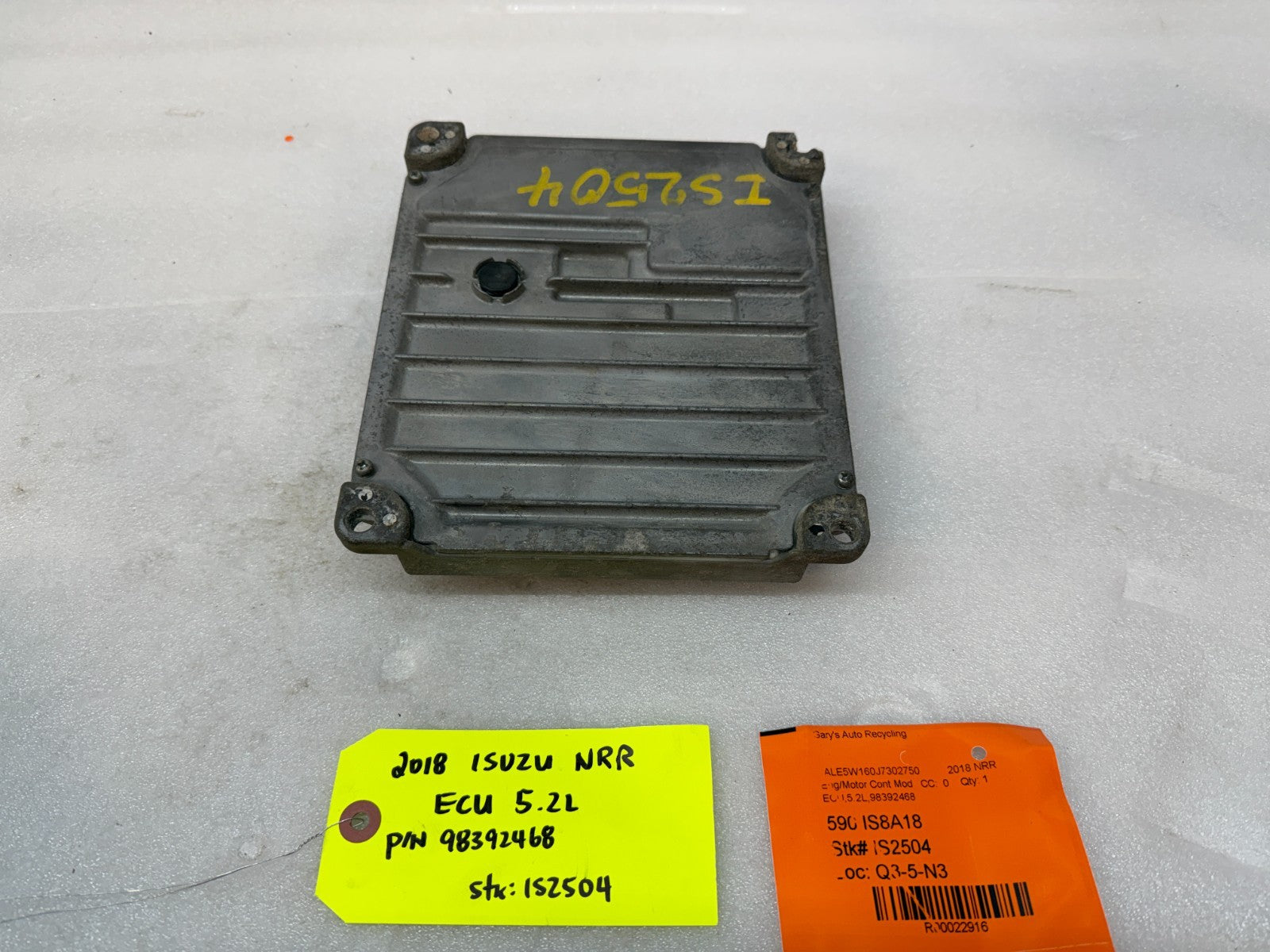 18 ISUZU NRR NPR NQR 5.2 ENGINE COMPUTER CONTROL MODULE ECM ECU 98392468