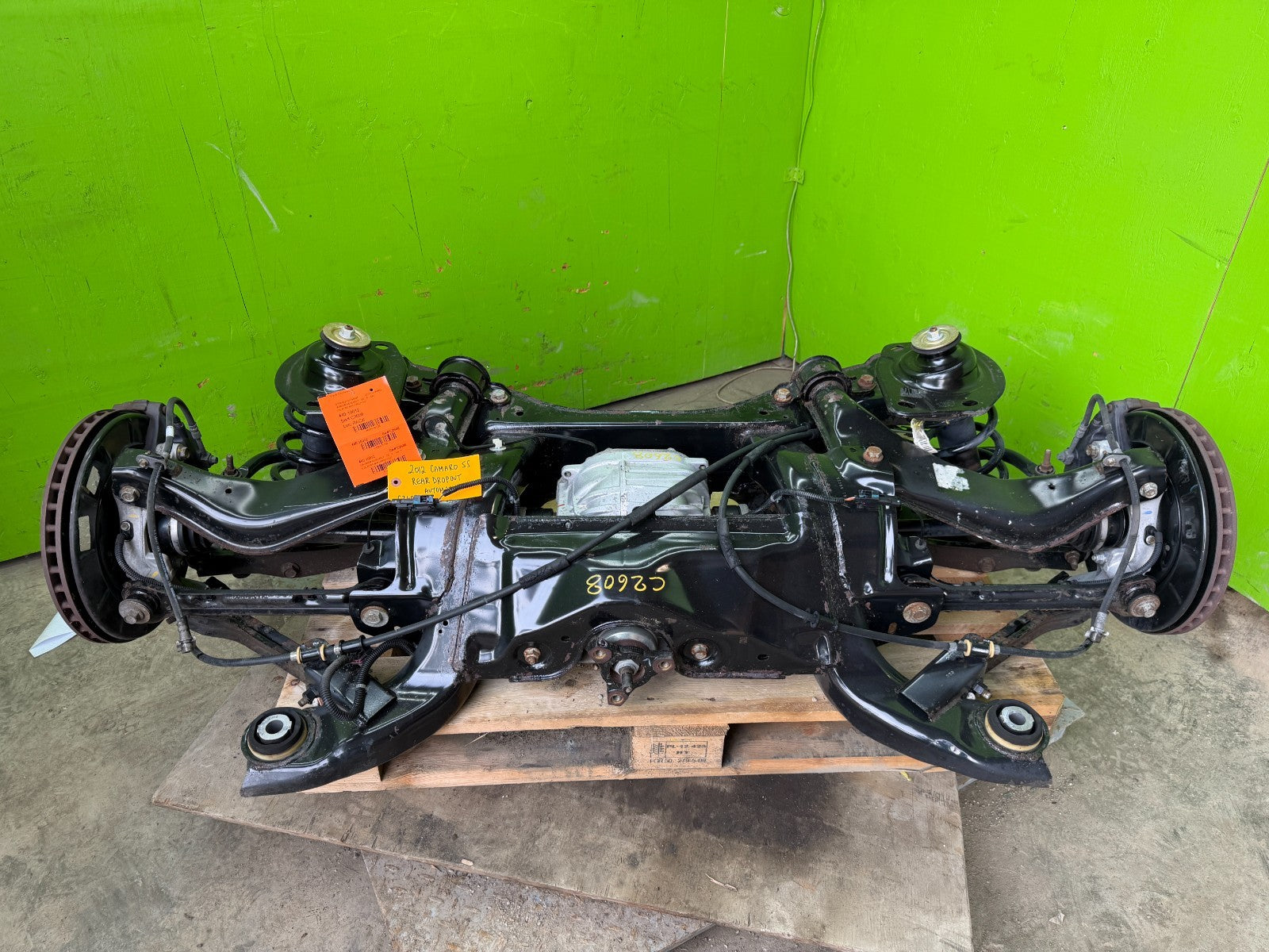 10-15 CHEVROLET CAMARO SS RS REAR DIFFERENTIAL SUSPENSION DROP OUT 3.27 G80 GW6