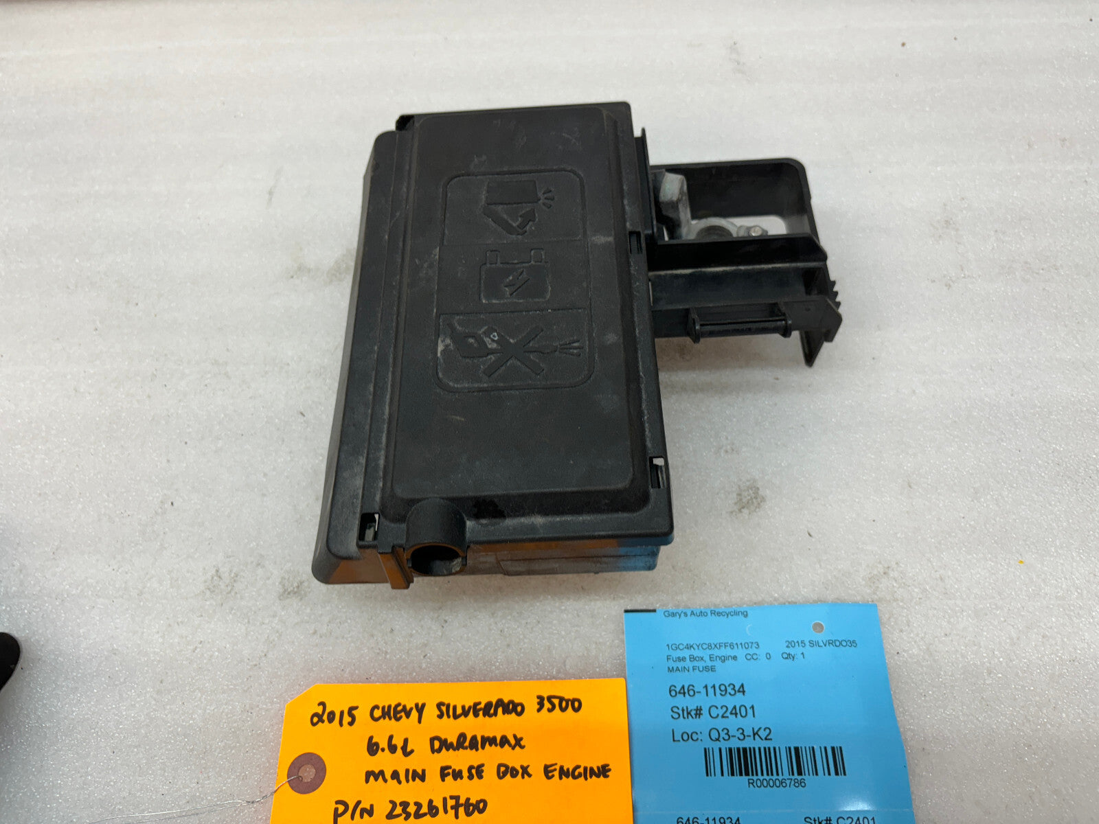 15-17 GMC CHEVROLET SILVERADO 2500HD 3500HD 6.6 LML JUNCTION BOX 23261760