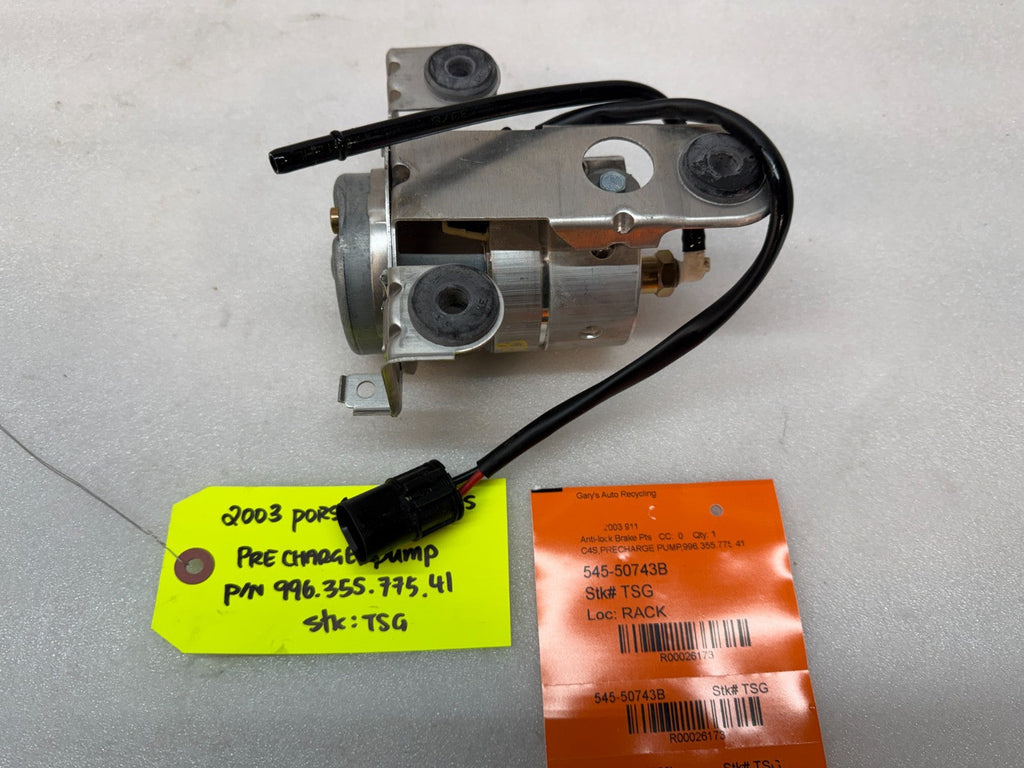 03 PORSCHE 911 996 C4S TURBO OEM ABS PRE CHARGE PUMP 99635577541 01-05