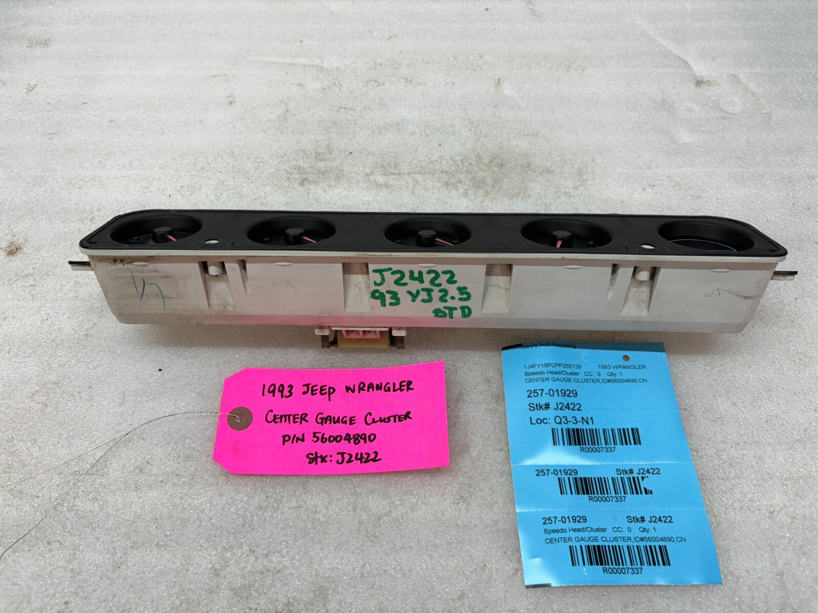 92-95 JEEP WRANGLER YJ OEM METRIC CENTER GAUGE CLUSTER P56004890