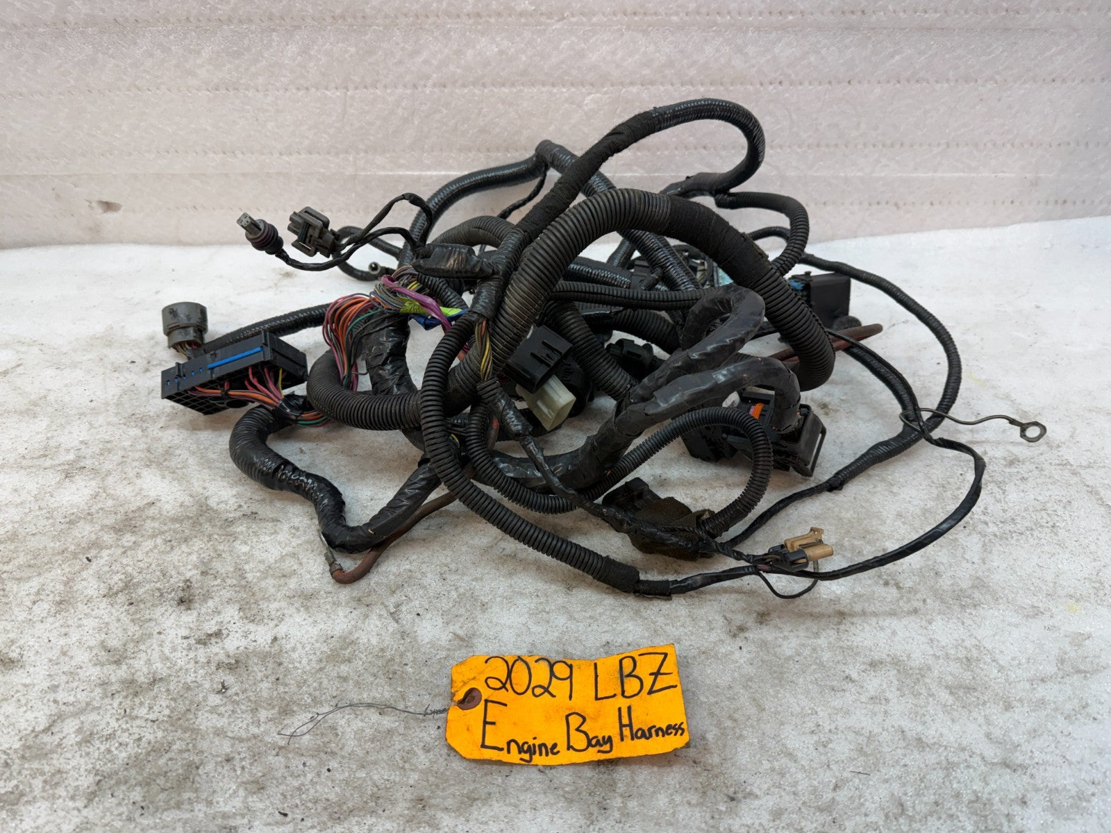 06 07 GMC CHEVROLET 2500HD DURAMAX 6.6 LBZ ENGINE BAY MOTOR WIRING HARNESS LOOM