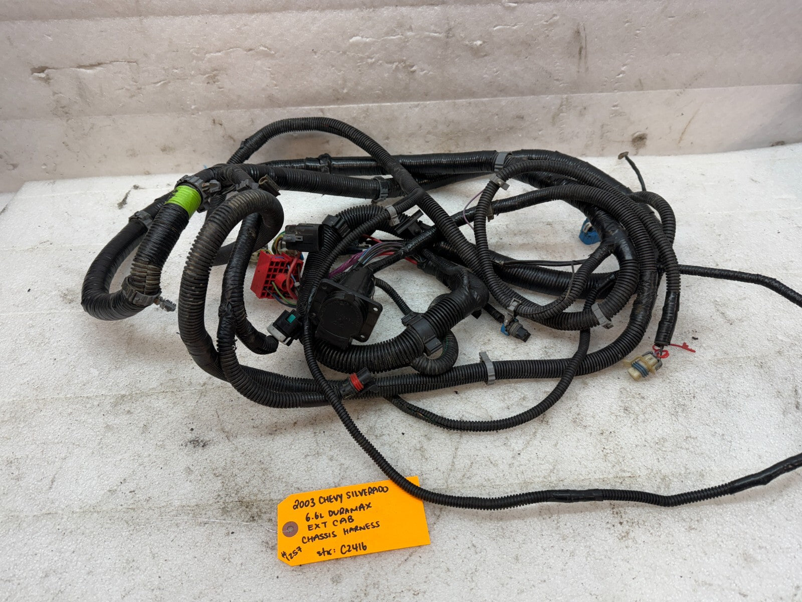 01-04 Chevrolet GMC 2500HD 3500 4wd EXT CAB SHORT BOX CHASSIS WIRING HARNESS