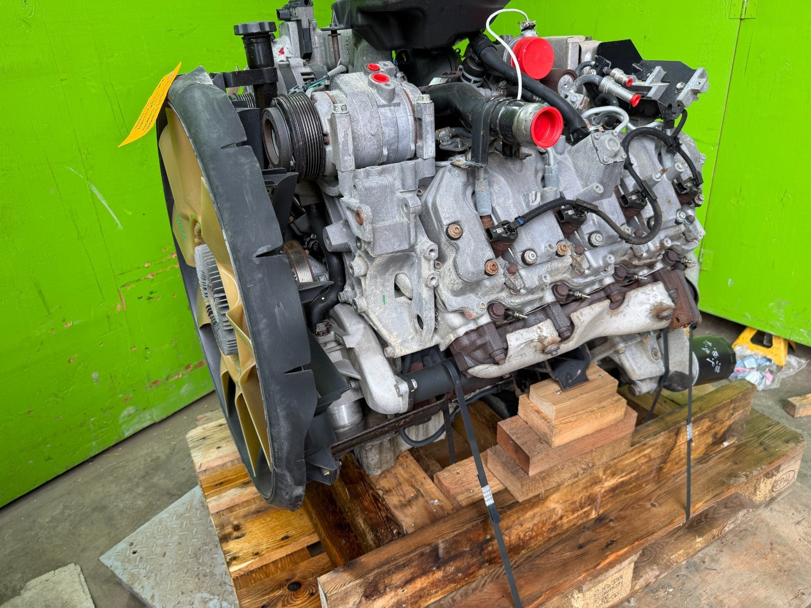 06 07 CHEVROLET GMC 2500 3500 6.6 LBZ DURAMAX DIESEL ENGINE MOTOR NO CORE!!