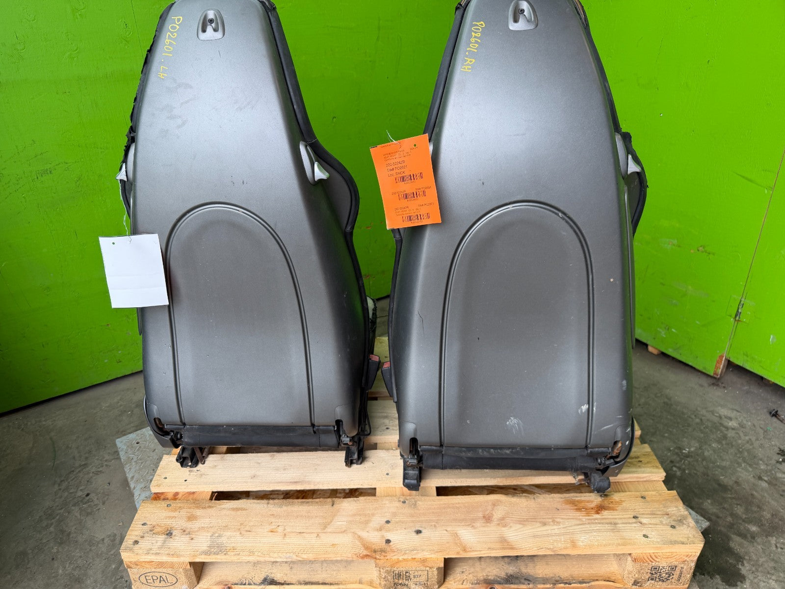 09 PORSCHE 997 911 LEFT RIGHT FRONT HEATED MANUAL SPORT SEATS 05-12