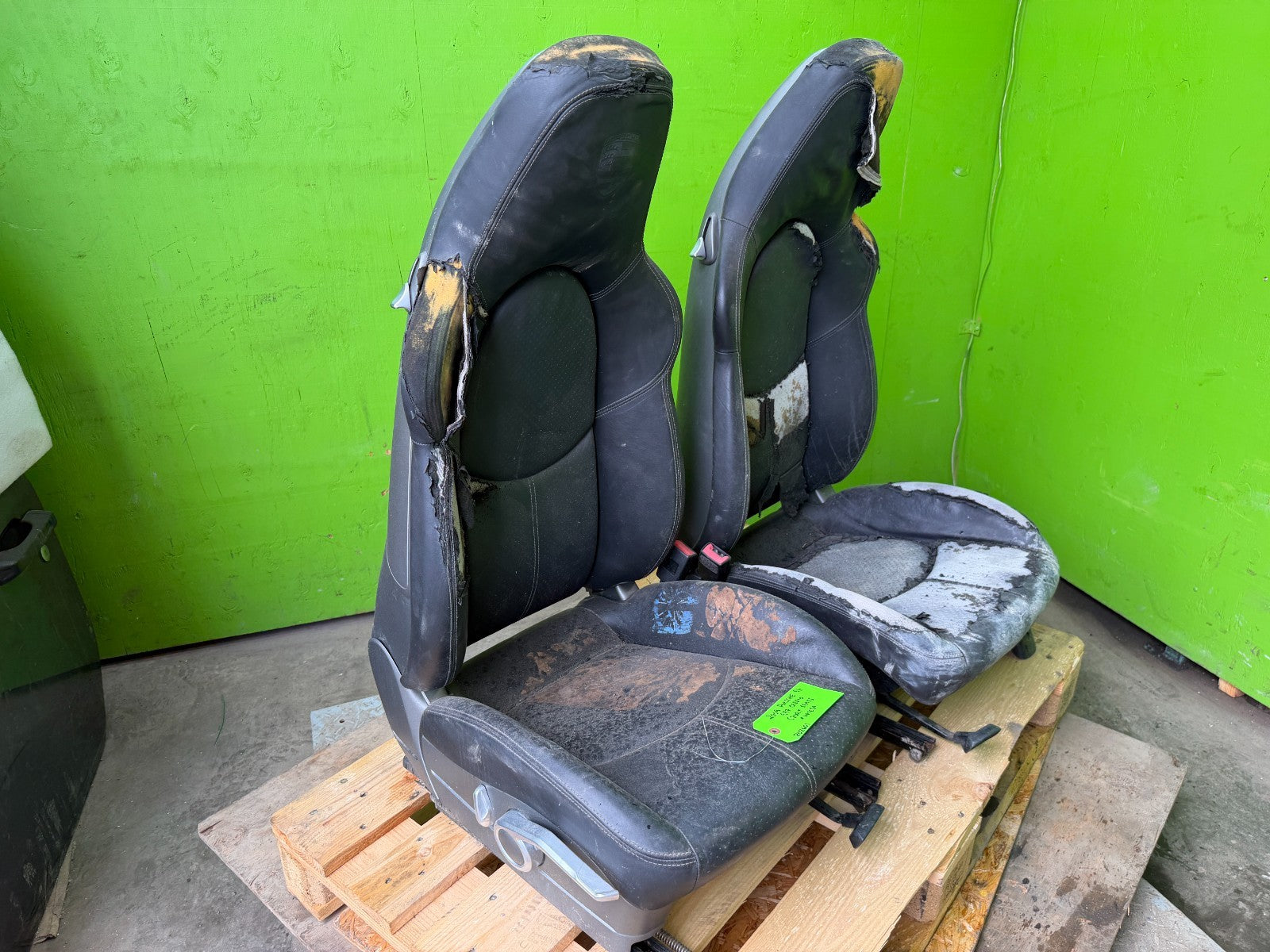 09 PORSCHE 997 911 LEFT RIGHT FRONT HEATED MANUAL SPORT SEATS 05-12
