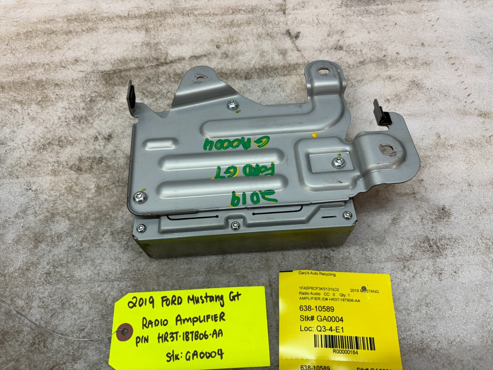 19 FORD MUSTANG GT OEM STEREO RADIO AMP AMPLIFIER HR3T-18T806-AA