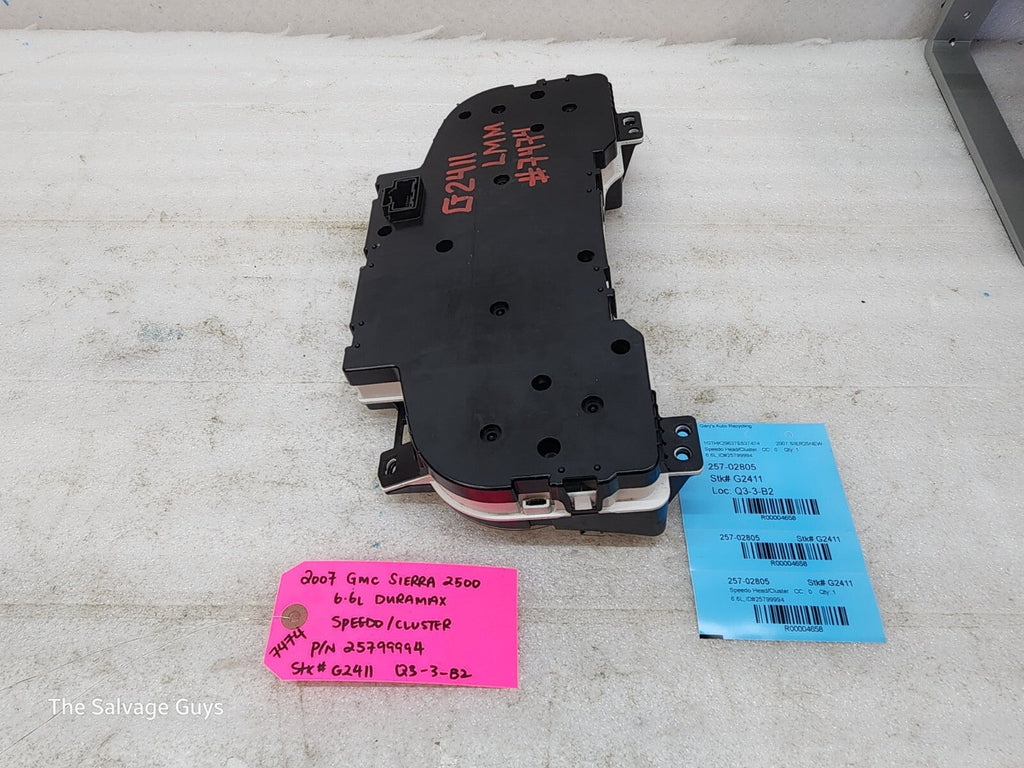 07.5-10 Chevrolet GMC SIERRA DIESEL SPEEDOMETER DASH GAUGE CLUSTER METRIC KM/H
