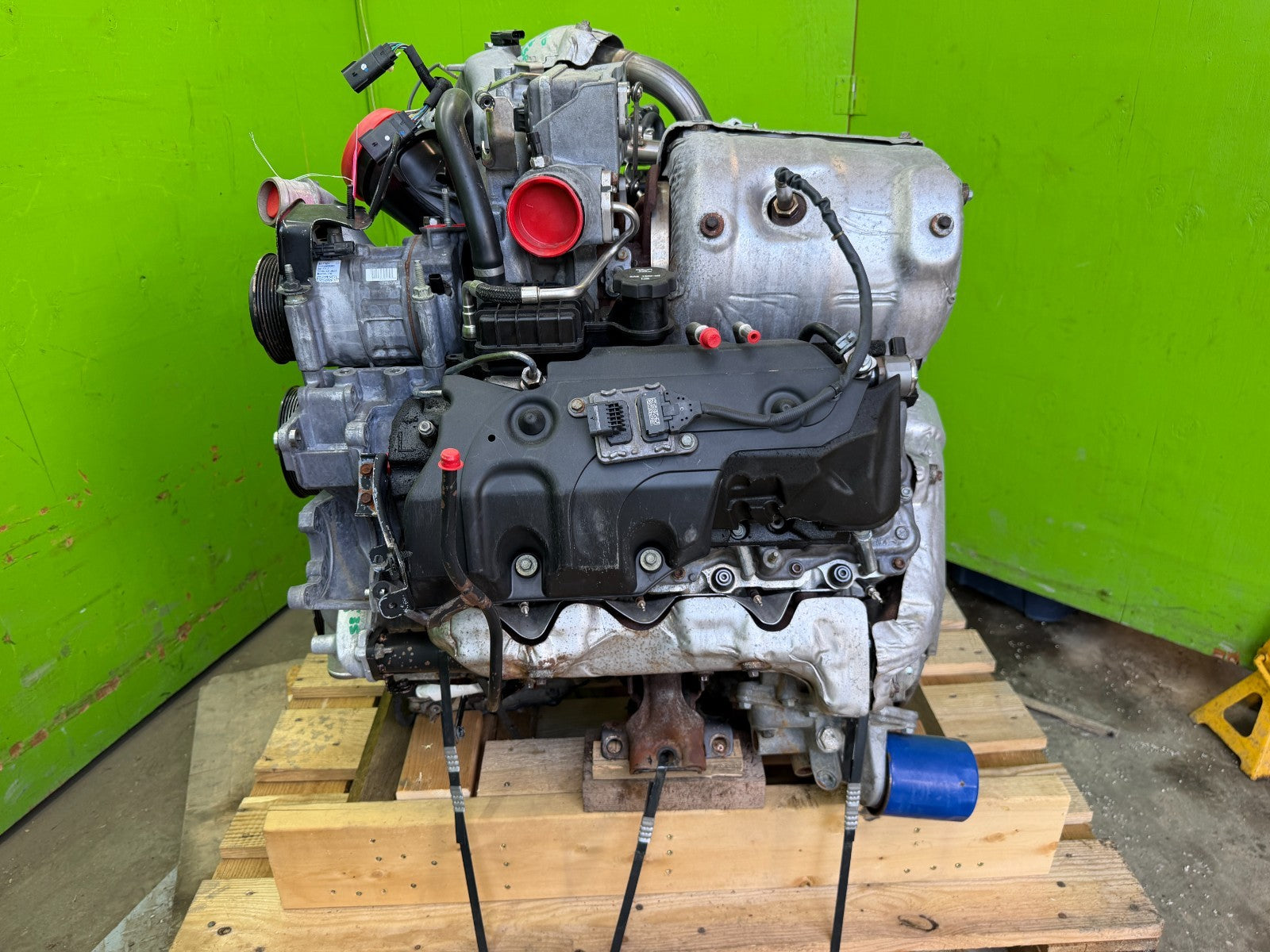 17-25 GMC SIERRA 2500HD 3500 DIESEL 6.6 L5P ENGINE MOTOR COMPLETE STUDDED