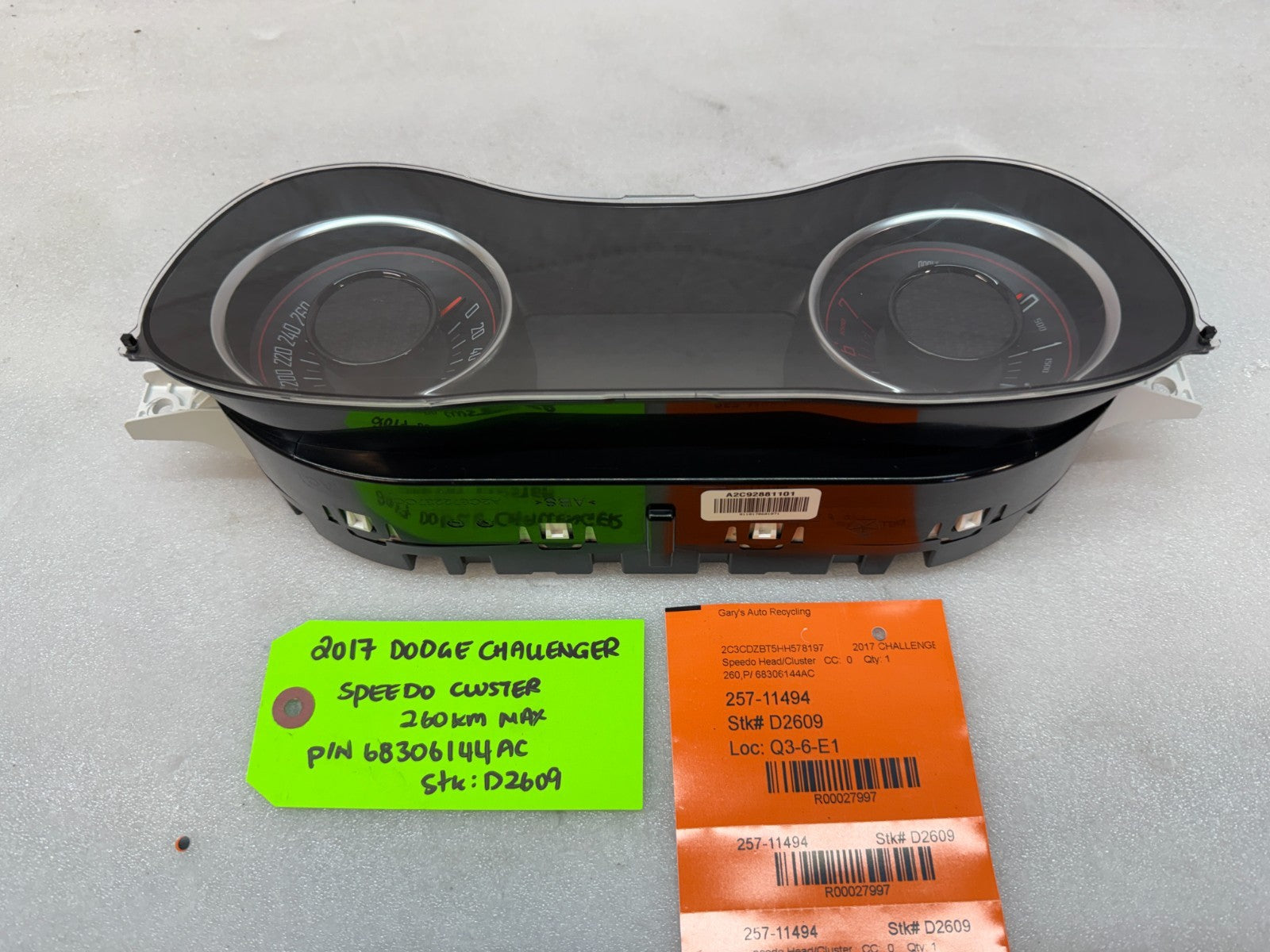 17 DODGE CHALLENGER R/T OEM METRIC SPEEDOMETER GAUGE CLUSTER 68306144AC 15-23