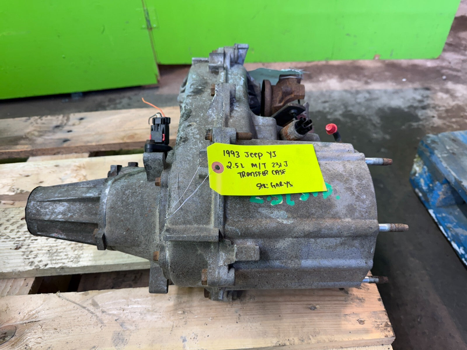 89-95 JEEP WRANGLER YJ 2.5 MANUAL NP231J 231J TRANSFER CASE TRANSFERCASE 21 SPLI
