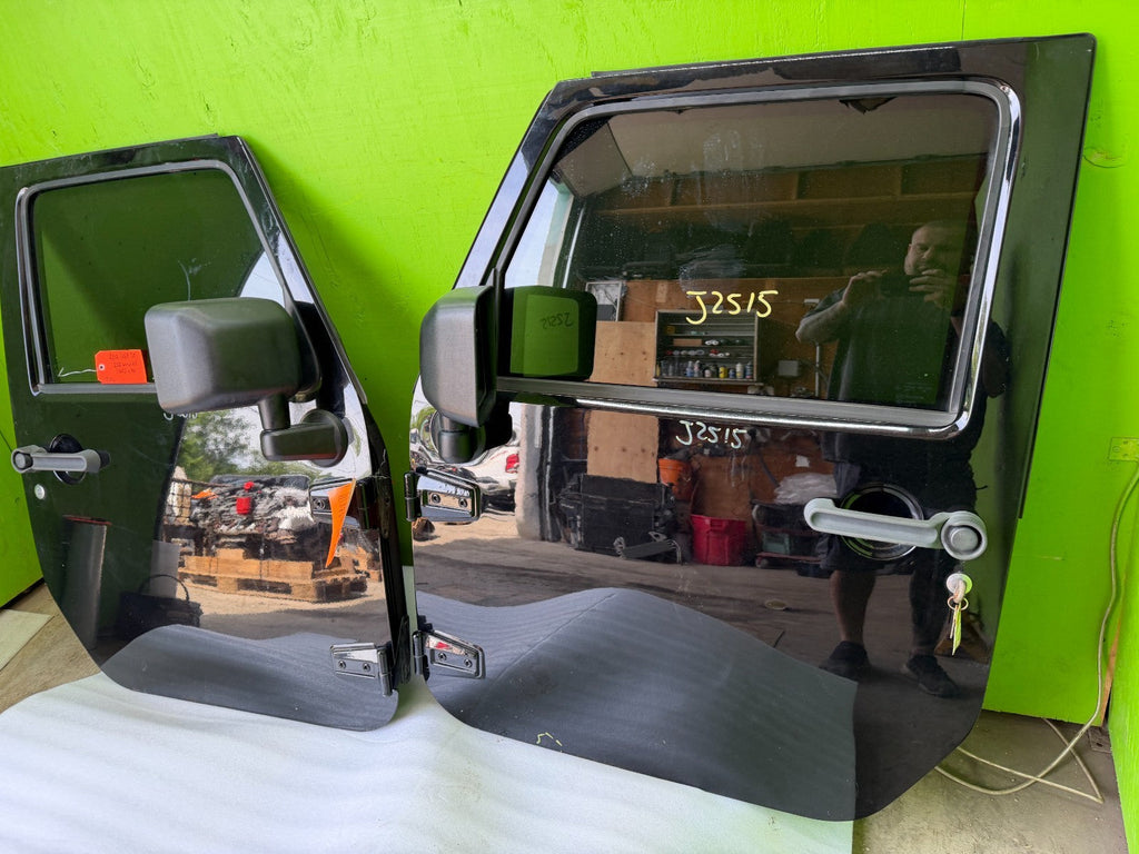 07-18 JEEP WRANGLER JK OEM FULL HARD DOORS BLACK WITH DOOR PANELS MIRROR KEY