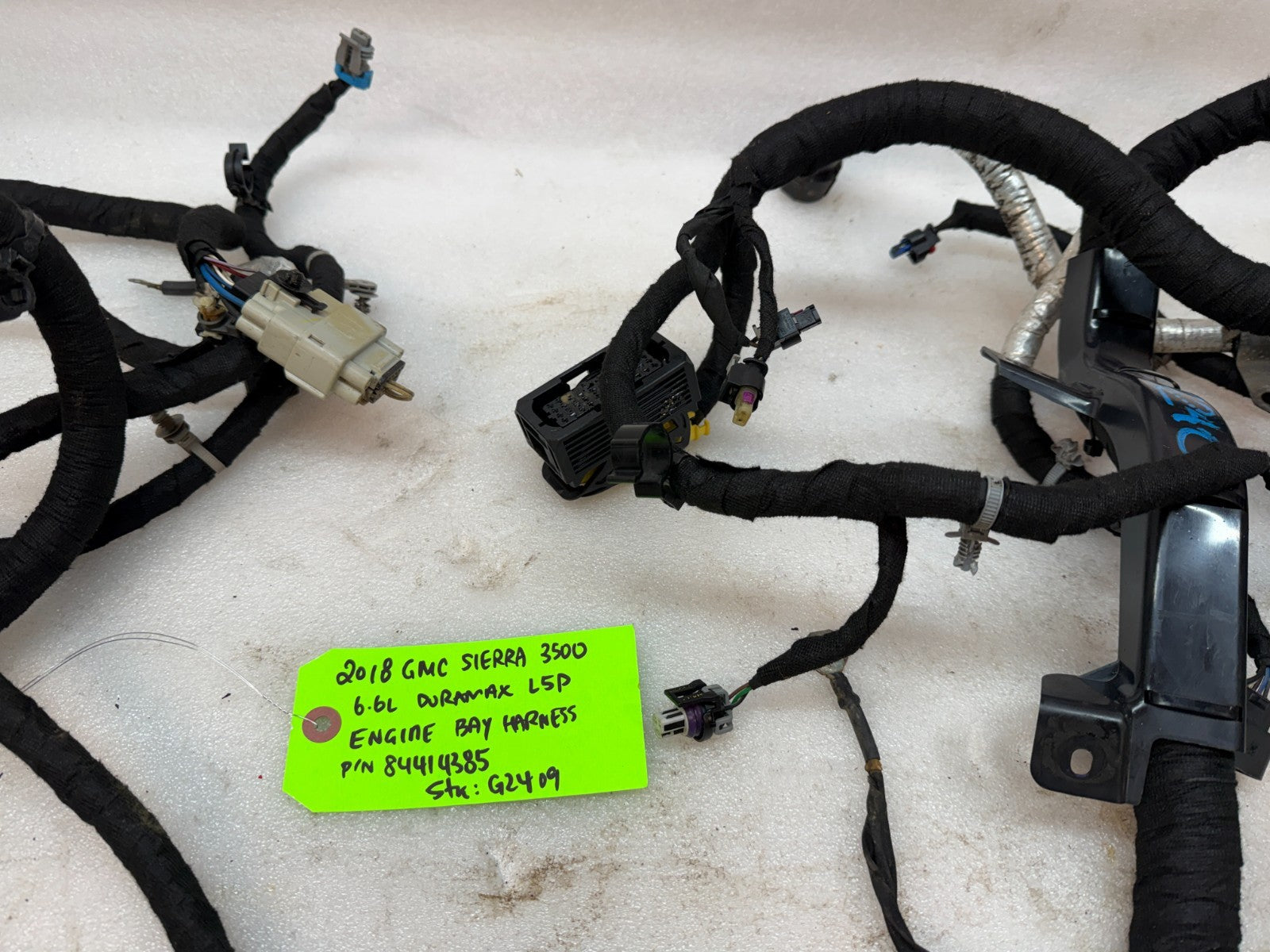 17 18 19 GMC CHEVROLET 3500HD DURAMAX 6.6 L5P ENGINE BAY WIRING HARNESS 84465422