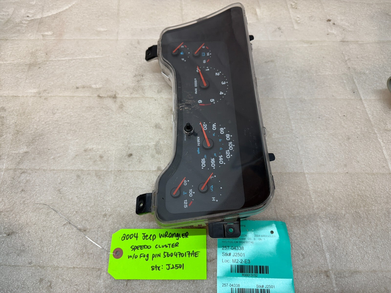 04 JEEP WRANGLER TJ LJ OEM METRIC SPEEDOMETER GAUGE CLUSTER 56047017AE 03-06