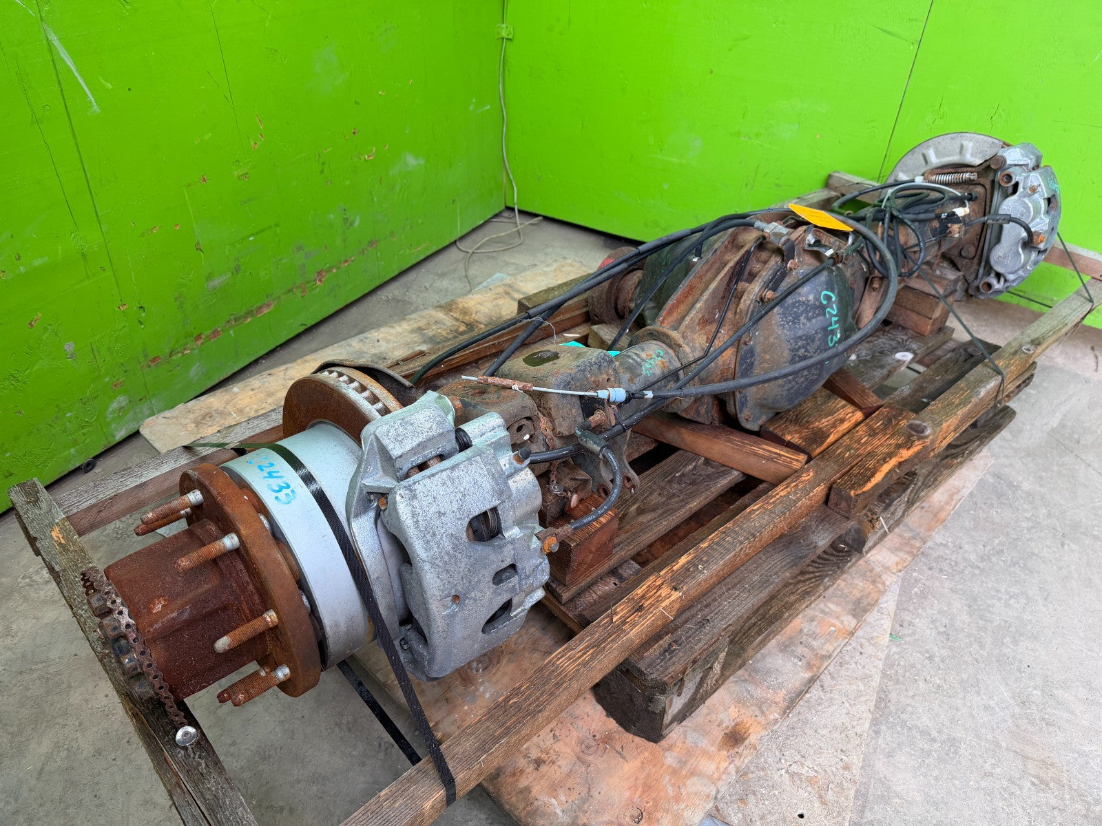 11-14 GMC SIERRA SILVERADO 3500HD DRW REAR DIFFERENTIAL AXLE GT4 G80 3.73