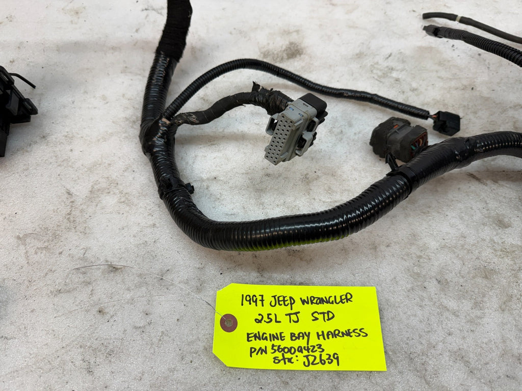 1997 JEEP WRANGLER TJ 2.5 MANUAL TRANS ENGINE FUSE BOX HARNESS LOOM 56009423