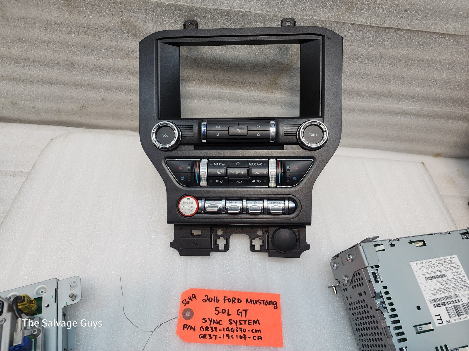 16 FORD MUSTANG GT SYNC 3 GPS NAVIGATION 8.0 SCREEN APIM RADIO BEZEL 15 16 17